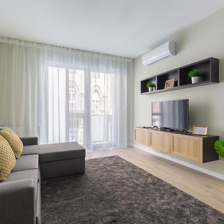 Second Home Apartment Budapest Eksteriør bilde