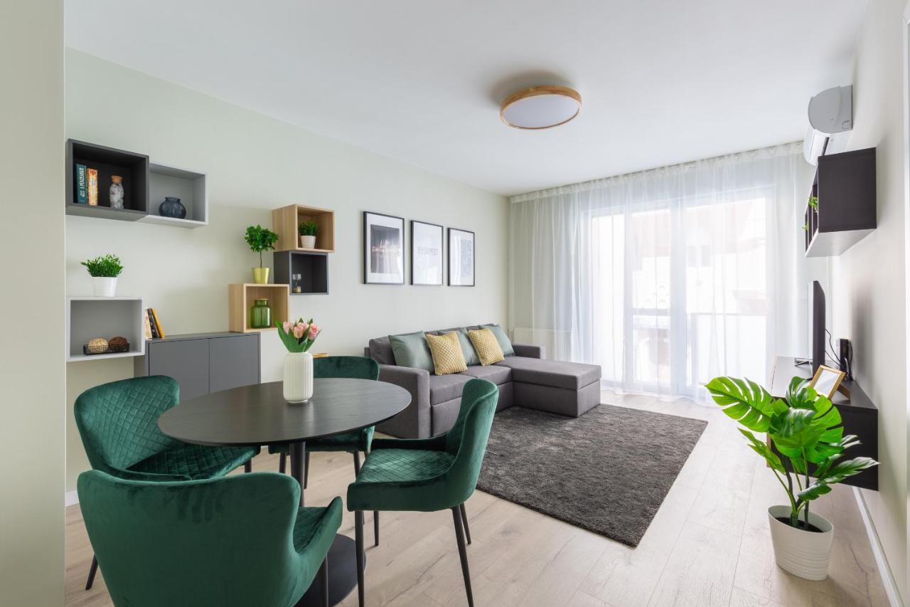 Second Home Apartment Budapest Eksteriør bilde