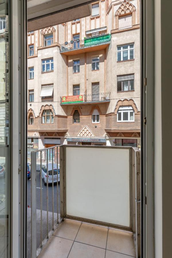 Second Home Apartment Budapest Eksteriør bilde