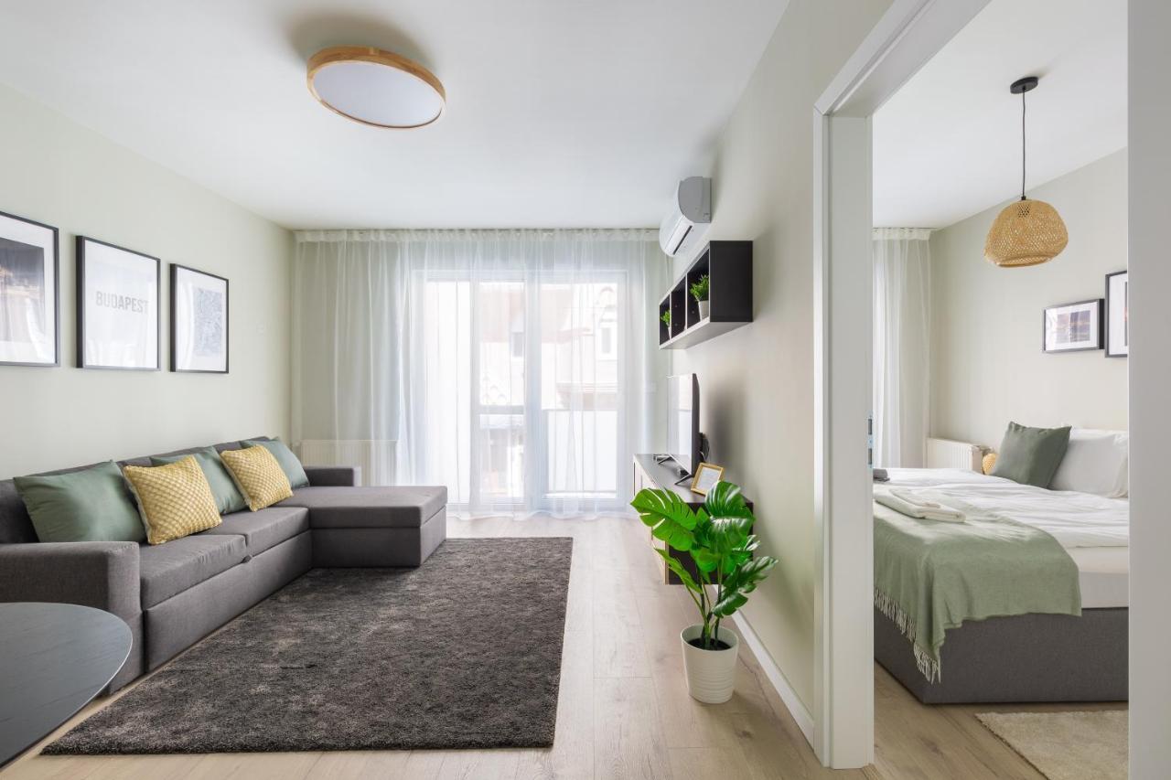 Second Home Apartment Budapest Eksteriør bilde