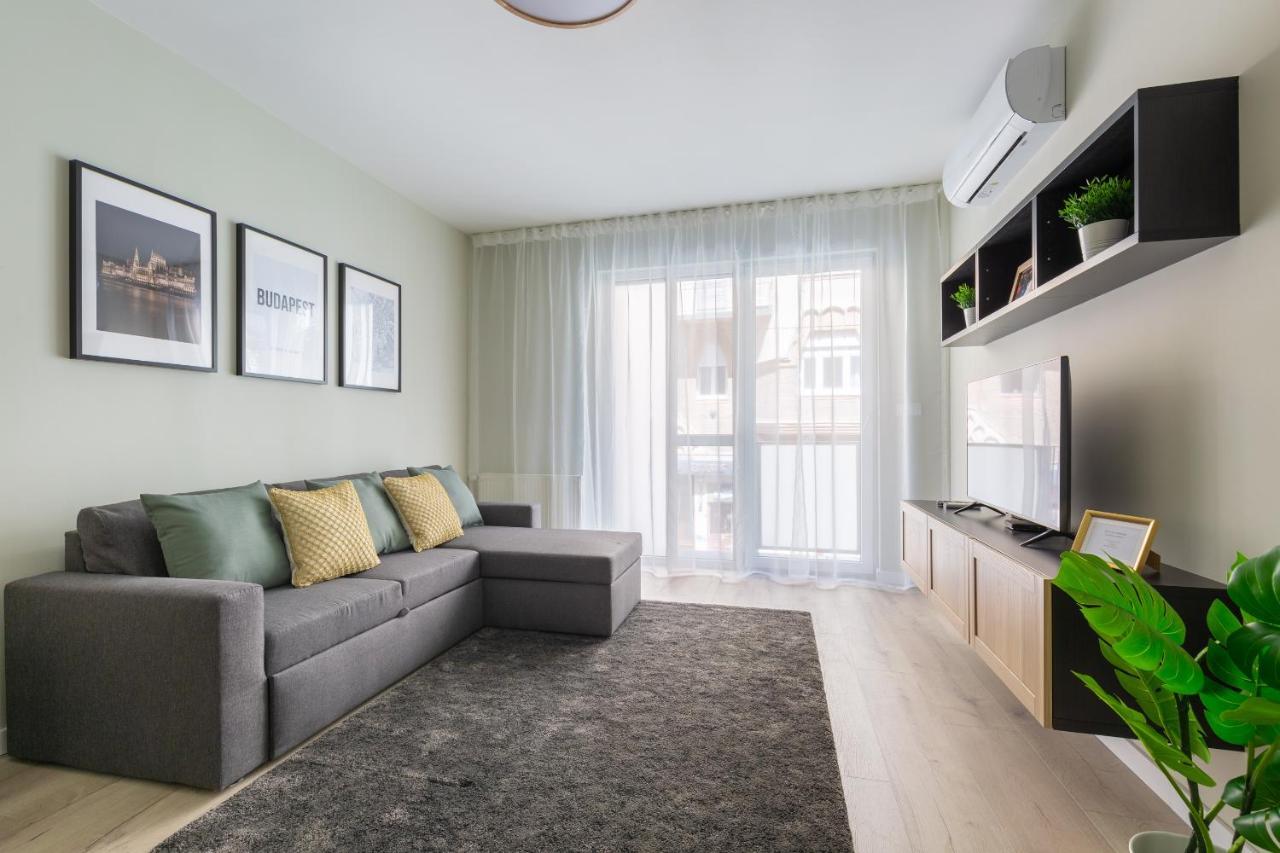 Second Home Apartment Budapest Eksteriør bilde